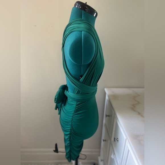 Moda International 7-Style Dress (Green, Small) - Picture 3 of 4